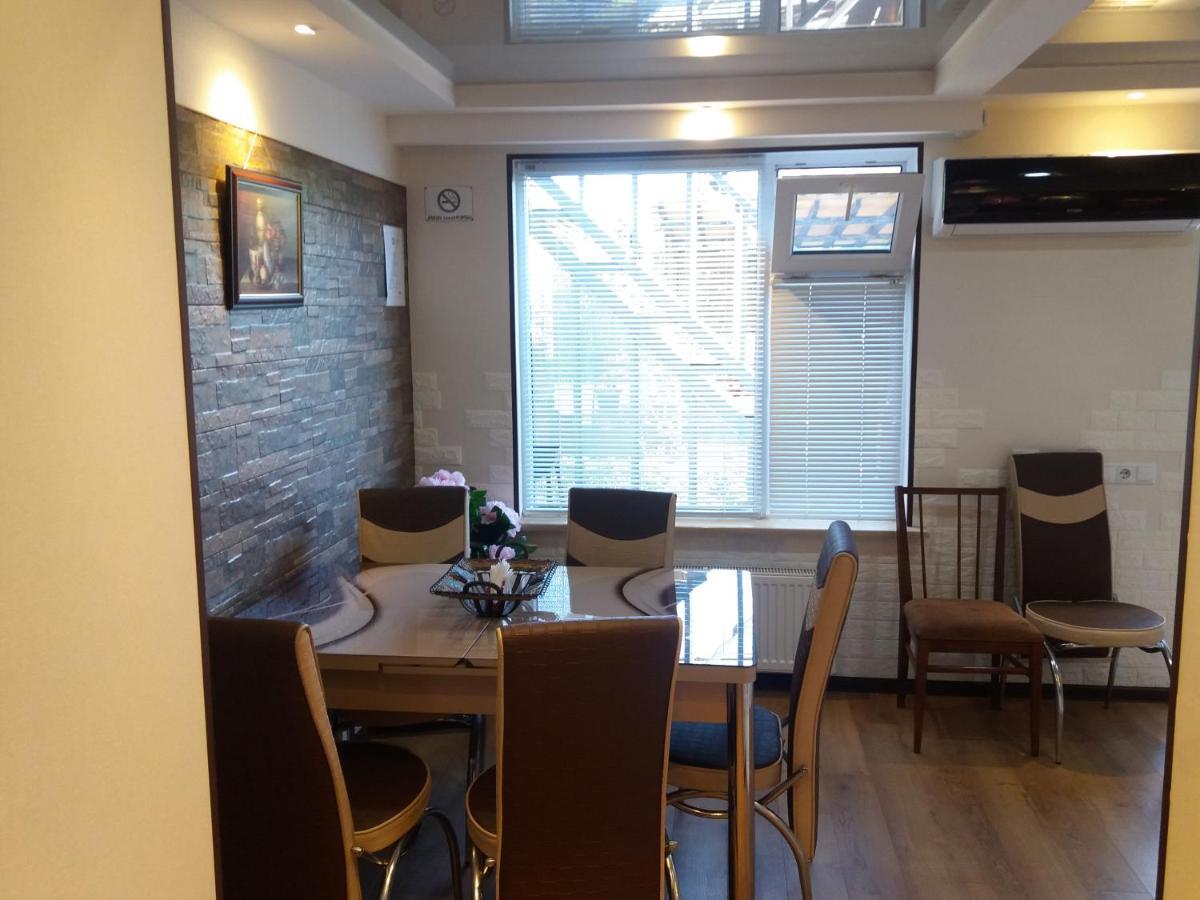 Apartment B O R A Ckaltubo Kültér fotó